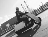 Infinite Machine P1, el scooter eléctrico inspirado en el Cybertruck 11 Infinite Machine P1 5