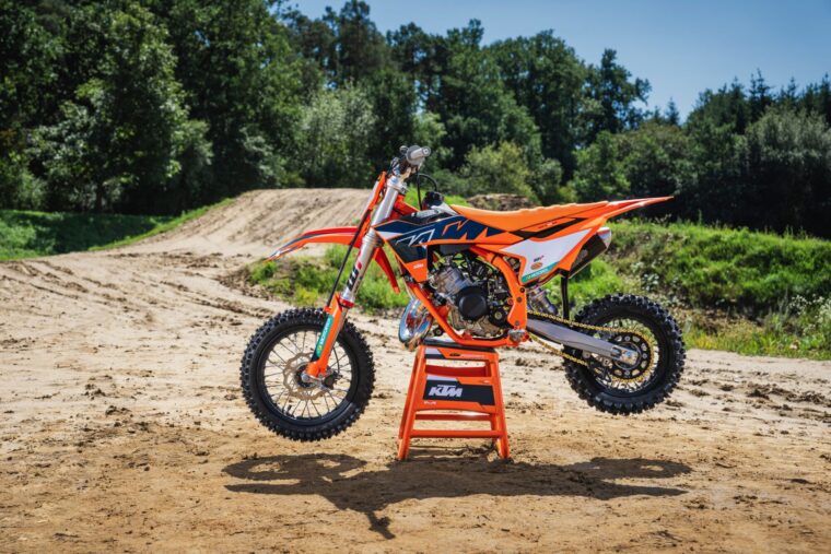 KTM-50-SX-Factory-Edition-2024-12
