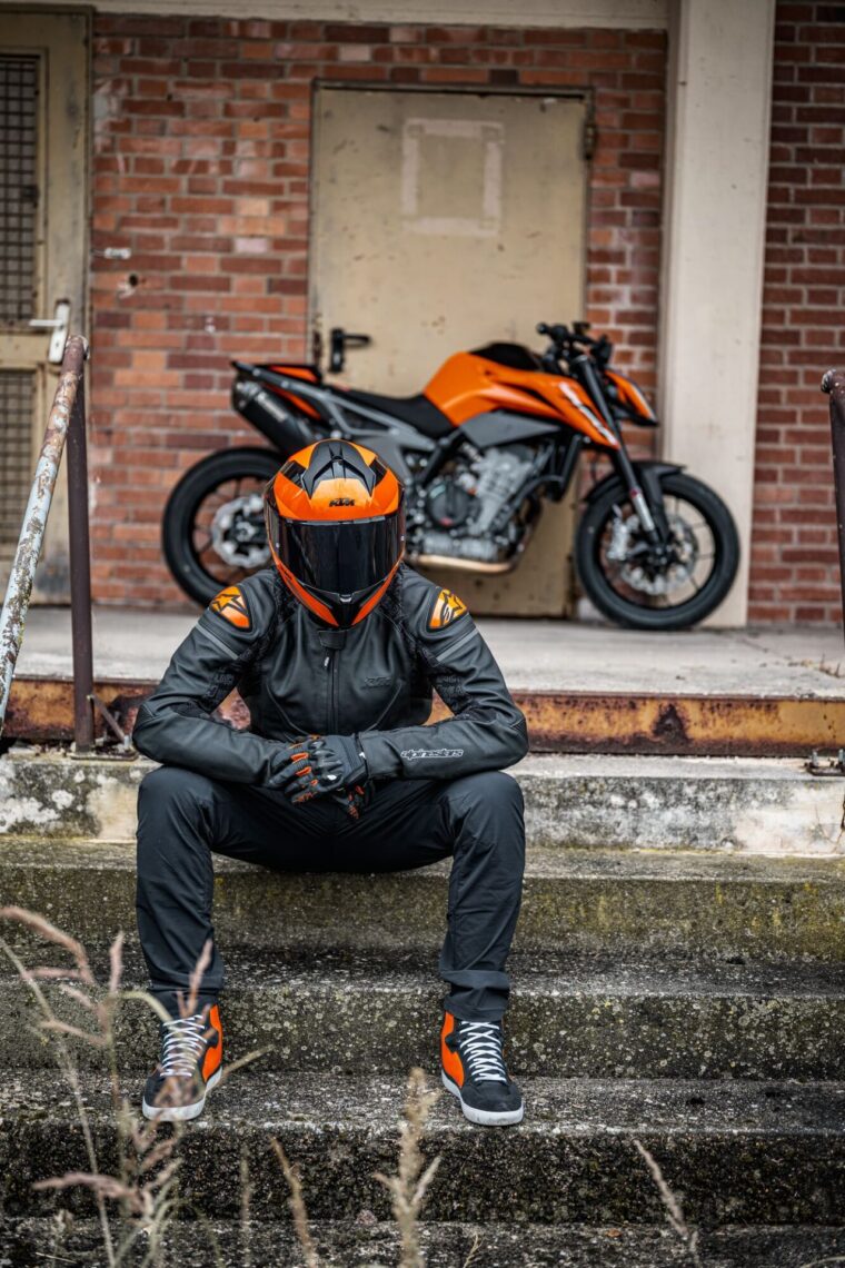 KTM-790-Duke-2024-39