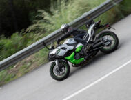 Kawasaki Ninja 7 Hybrid 2024 opinion prueba 22