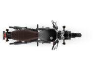 Triumph Bonneville T120 Black Stealth Edition estudio7