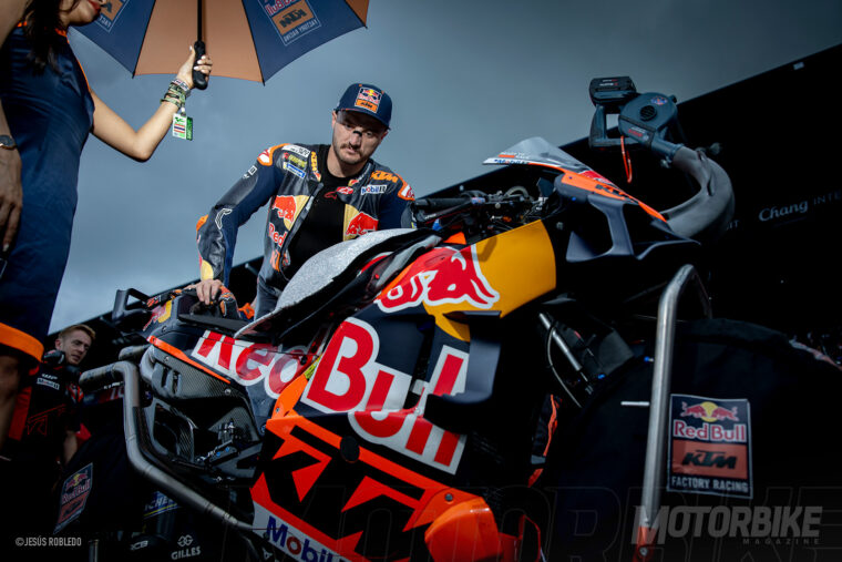 motogp-tailandia-fotos-galeria-buriram (128)