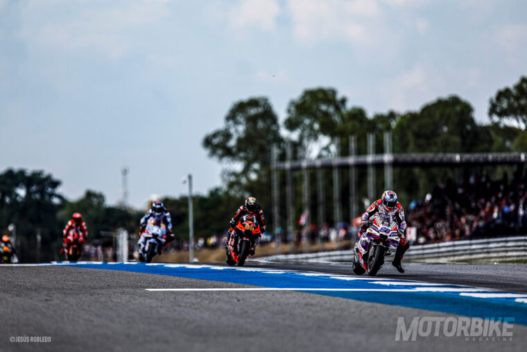 motogp-tailandia-fotos-galeria-buriram (15)