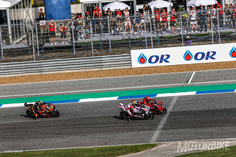 motogp-tailandia-fotos-galeria-buriram (42)