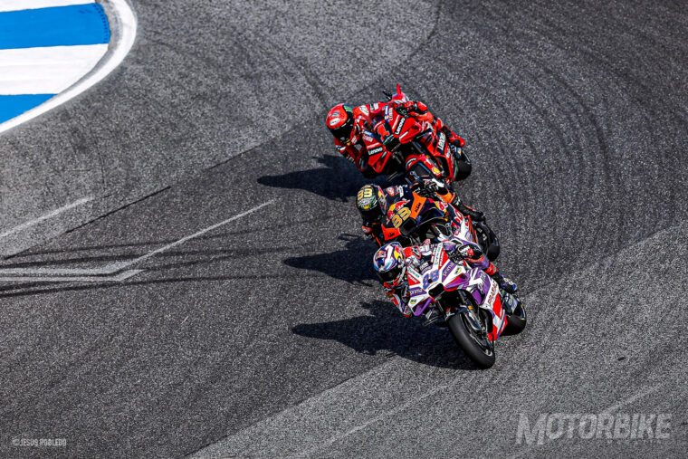 motogp-tailandia-fotos-galeria-buriram (49)