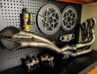 Suzuki GSX-RR motoGP del 2021 a la venta... por piezas 7 suzuki gsx rr motogp 2021 escape