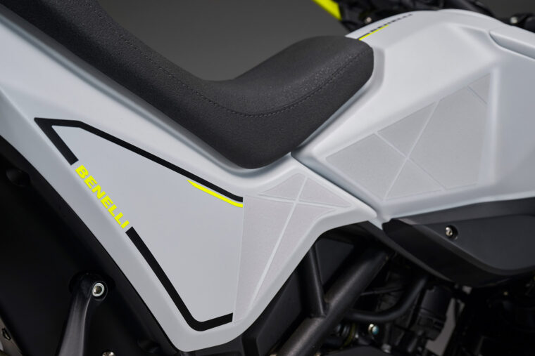 Benelli-BKX-300-2024- - 16