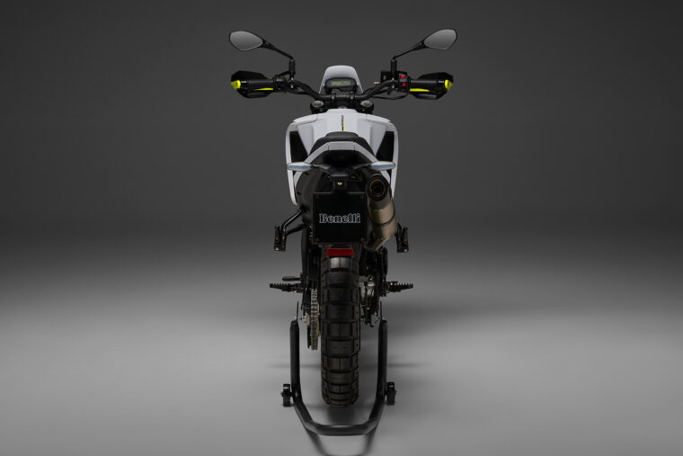 Benelli-BKX-300-2024- - 7