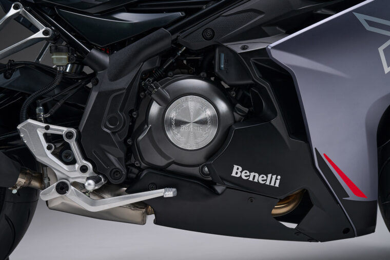 Benelli-Tornado-300-2024- - 7