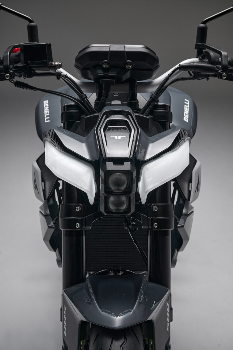 Benelli-Tornado-Naked-Twin-500-2024- - 12