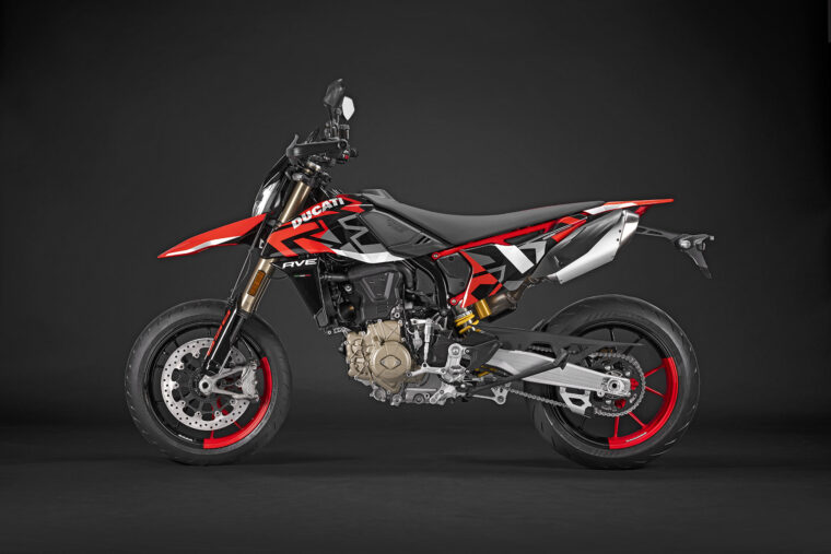 Ducati-Hypermotard-698-Mono-2024-144