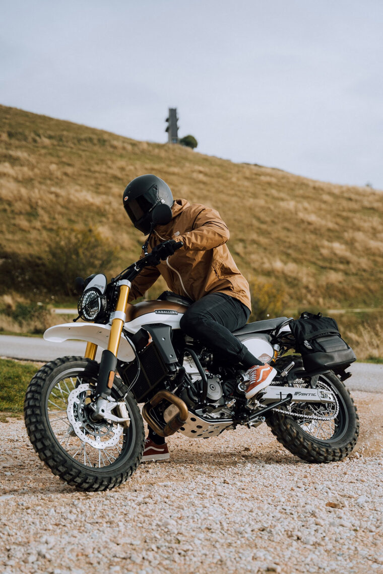 Fantic-Caballero-500-Explorer-2024-accion10