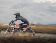 Fantic 2024: Prototipos y novedades mostradas en el EICMA 37 Fantic XE 300 2024 accion5