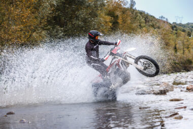 Fantic XEF 310 2024 accion9