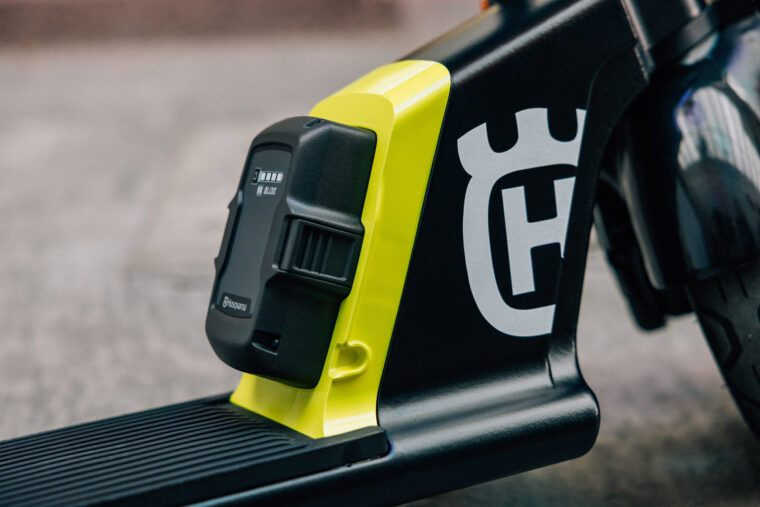 Husqvarna-Skutta-2024-patinete- - 126