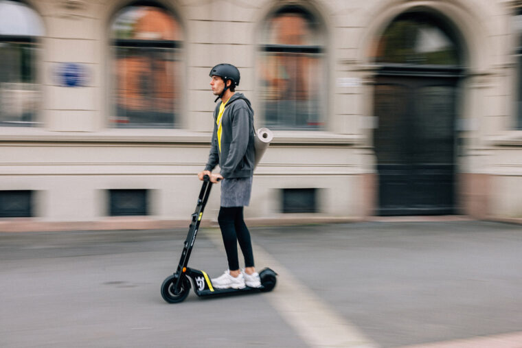 Husqvarna-Skutta-2024-patinete- - 44