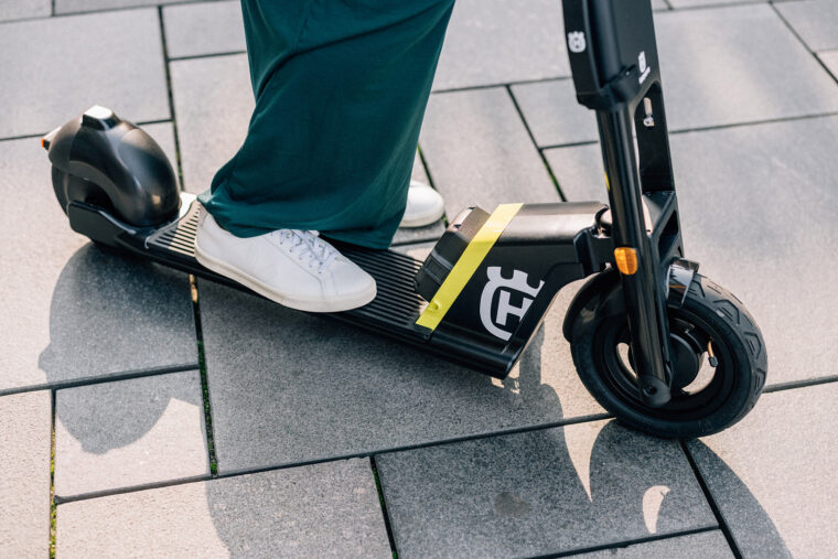 Husqvarna-Skutta-2024-patinete- - 67