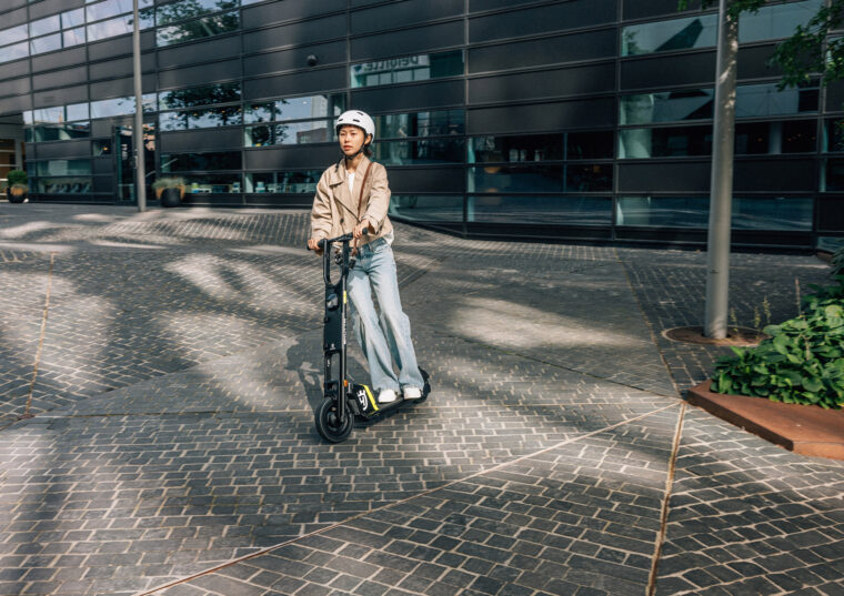 Husqvarna-Skutta-2024-patinete- - 95