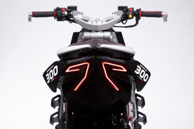 Italjet-Dragster-300-2024 (12)