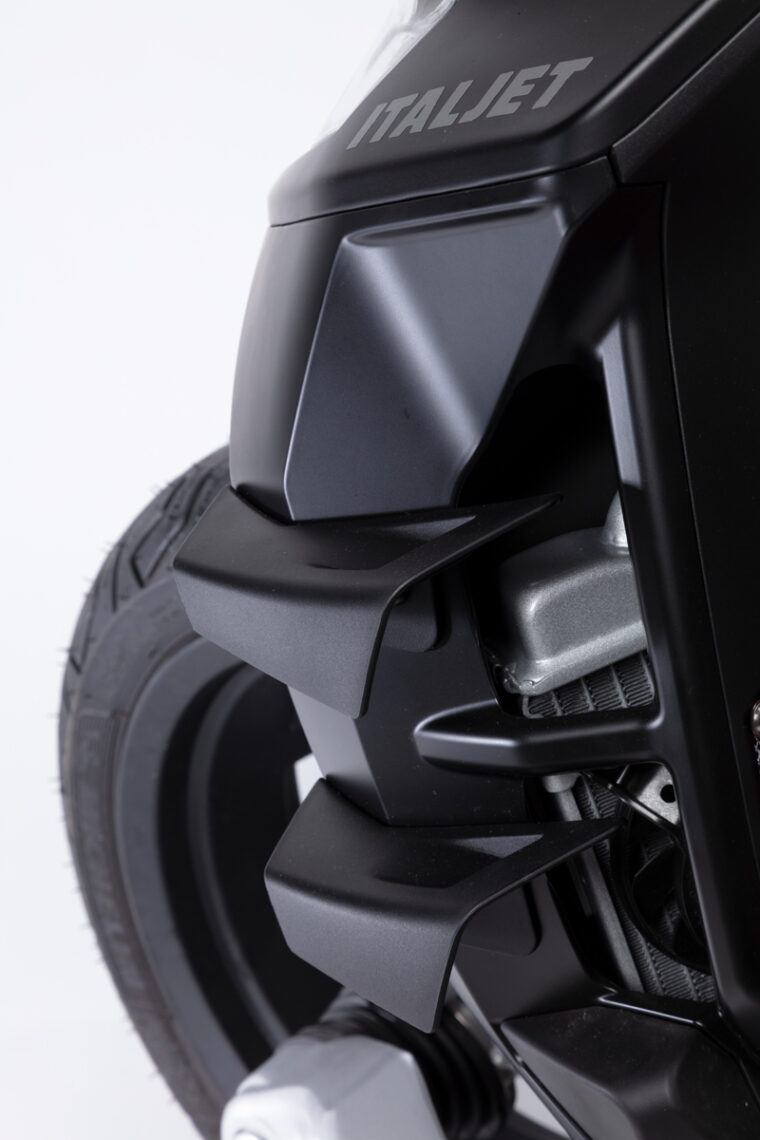Italjet-Dragster-300-2024 (27)