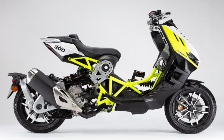 Italjet Dragster 300 2024 (30)