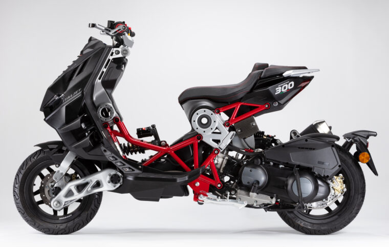 Italjet-Dragster-300-2024 (4)