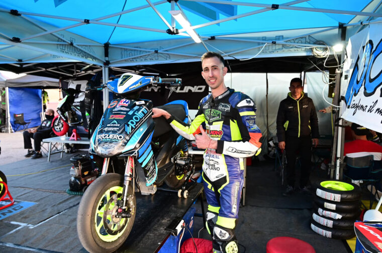 Miguel-Sanchez-Polini-Campeones-España-Scooter-70GP (13)