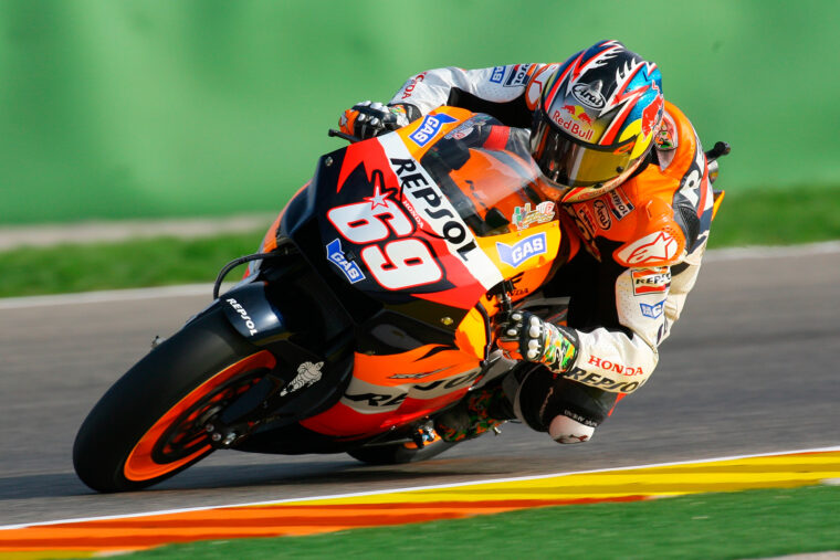 Nicky-Hayden-Campeon-MotoGP-2006 (1)