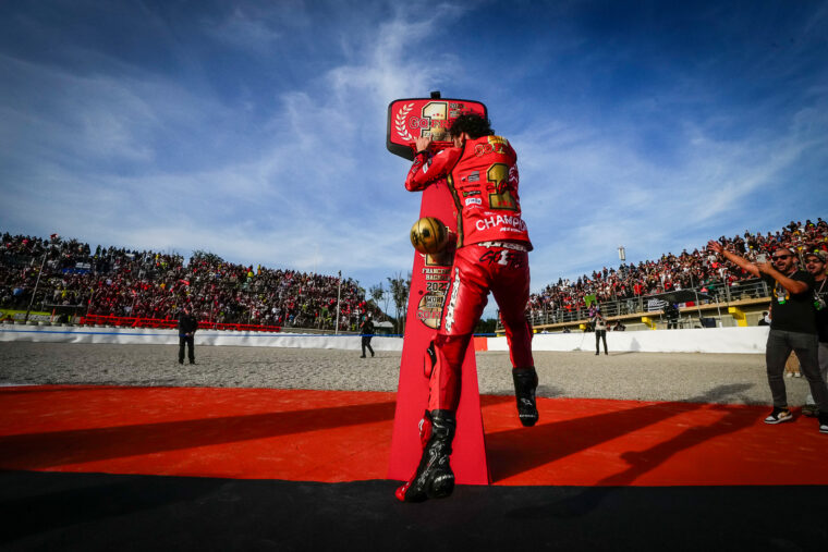 Pecco-Bagnaia-campeon-mundo-motogp-2023 (1)