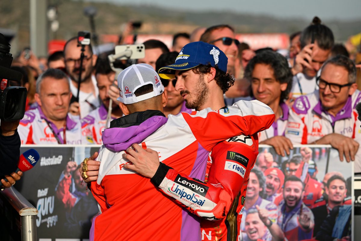 Pecco Bagnaia titulo victoria Valencia MotoGP 1