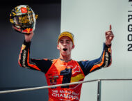 Pedro Acosta: «Ha sido un Mundial que nos hemos currado, en Moto3 salió todo más fácil» 1 Pedro Acosta celebración campeón mundo moto2 2023 (18)