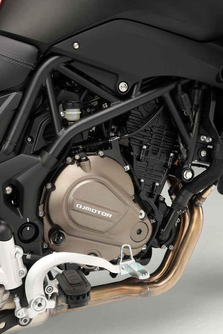 QJ-SRT-700-2024- - 30