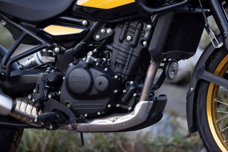 Royal-Enfield-Himalayan-2024-detalles-23