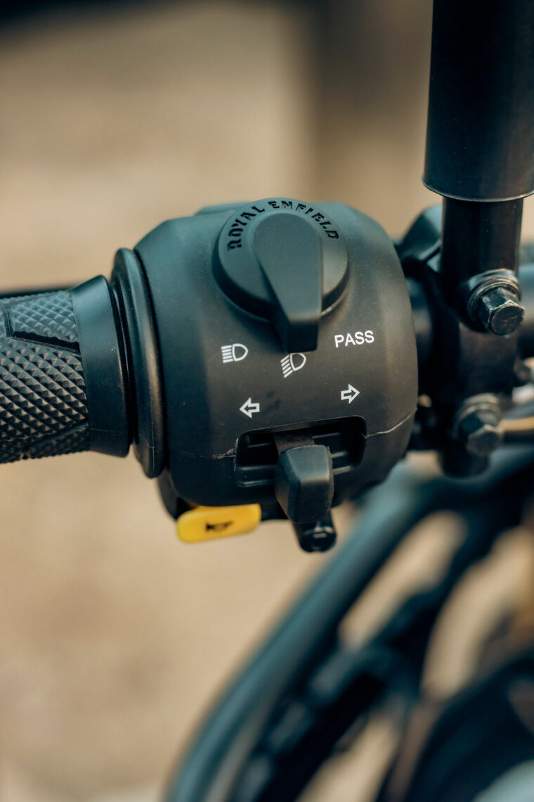 Royal-Enfield-Himalayan-2024-detalles-3