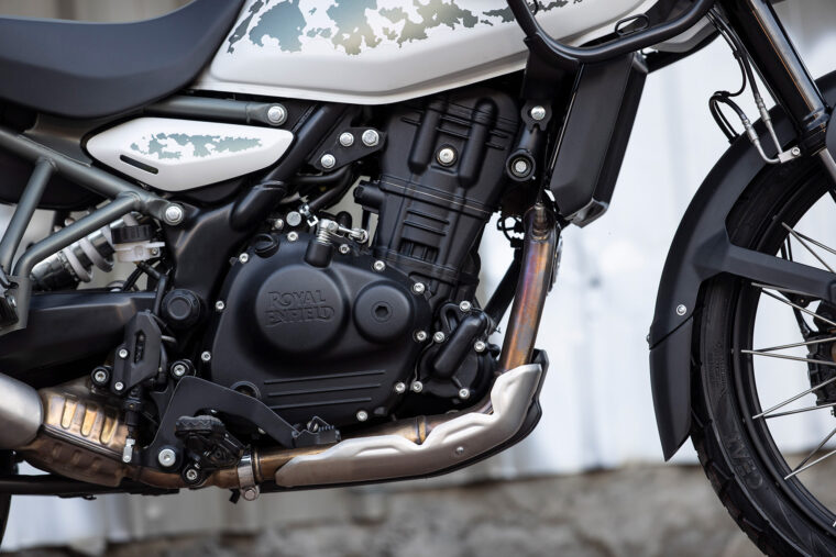 Royal-Enfield-Himalayan-2024-detalles-30