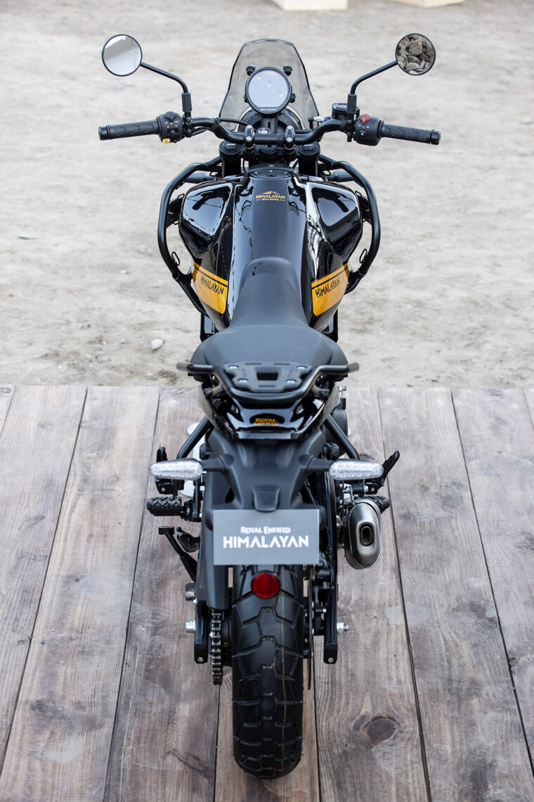 Royal-Enfield-Himalayan-2024-detalles-41