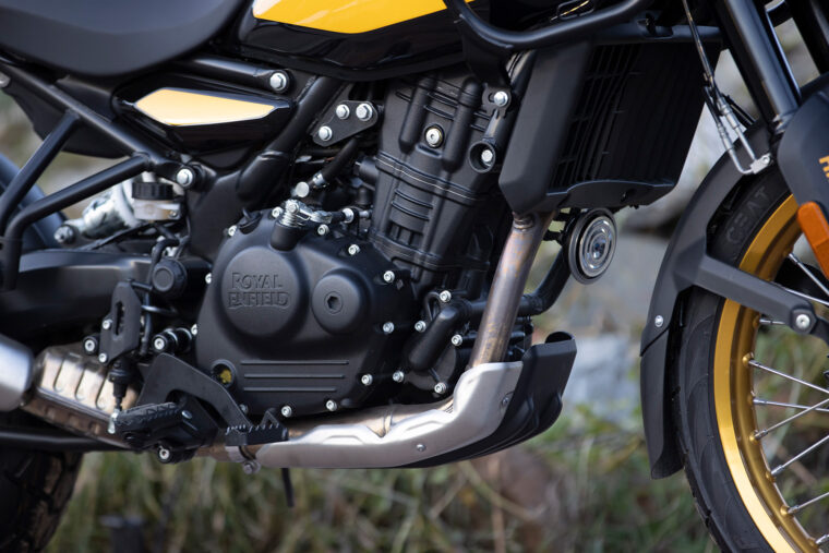 Royal-Enfield-Himalayan-2024-detalles-5