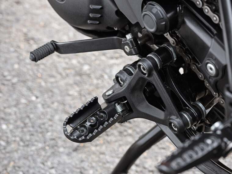 Royal-Enfield-Himalayan-450-2024 - 13