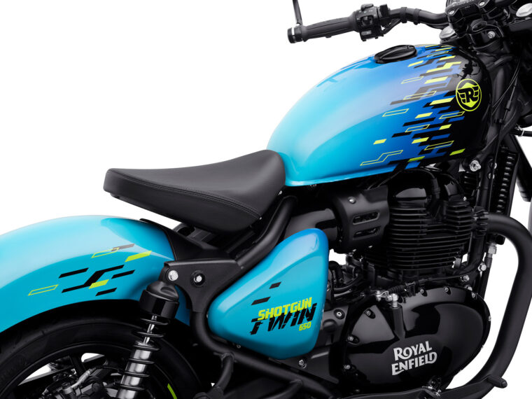 Royal-Enfield-Shotgun-650-2024- - 11