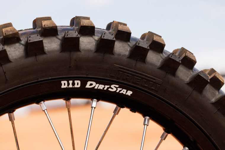 Triumph-TF-250-X-2024- - 27