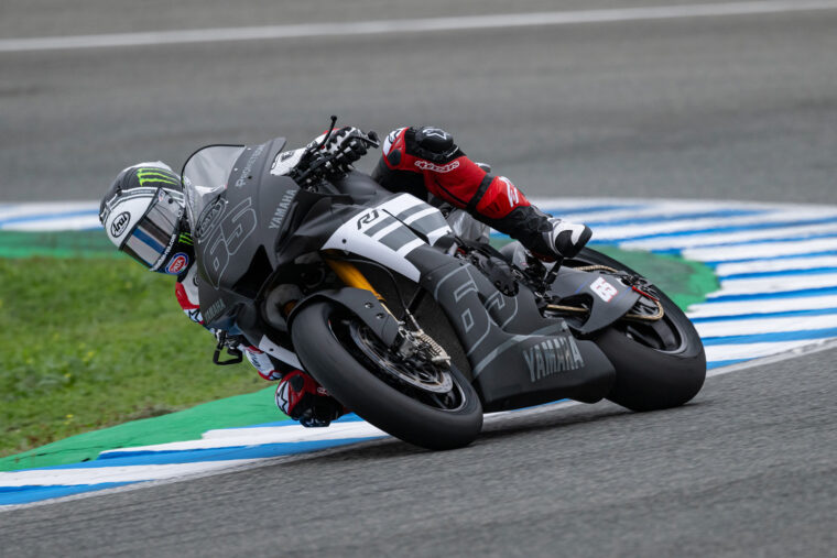 Yamaha-Racing-Test-Jerez-Superbike (7)