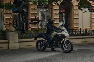 Zero 2024: Novedades presentadas en el Salón EICMA de Milán 4 Zero DS 2024 2