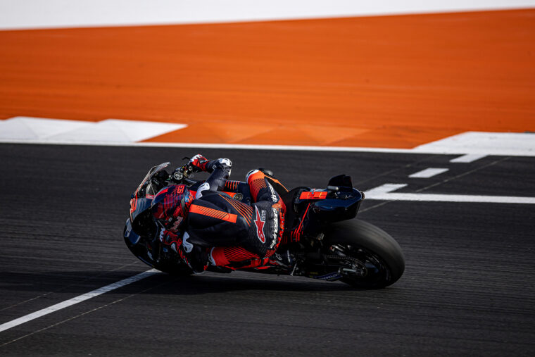 marc-marquez-ducati-test-motogp-valencia (3)