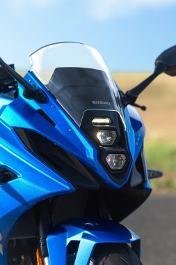 suzuki gsx 8r 2024 42