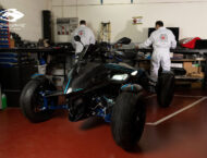 Oxymoron: La última propuesta de DragonTT, una 'moto' de cuatro ruedas 11 DragonTT Oxymoron 14