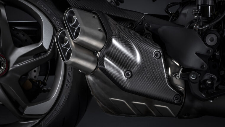 Ducati-Diavel-Bentley - 20