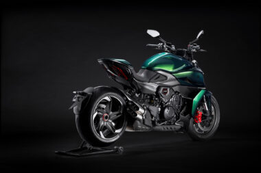 Ducati Diavel Bentley 3