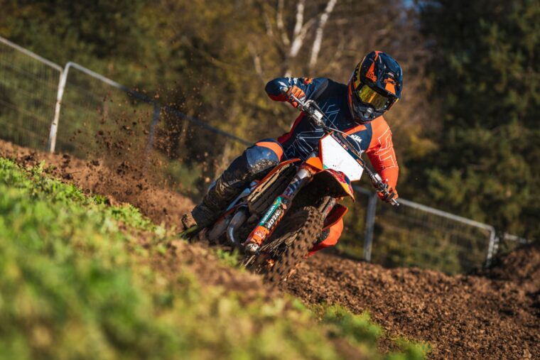 KTM-450-SX-F-Factory-Edition-2024-17
