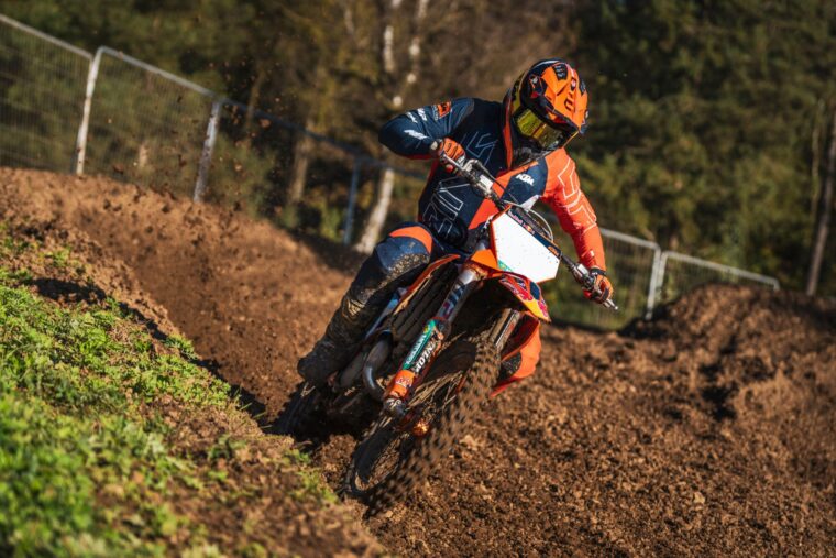 KTM-450-SX-F-Factory-Edition-2024-44