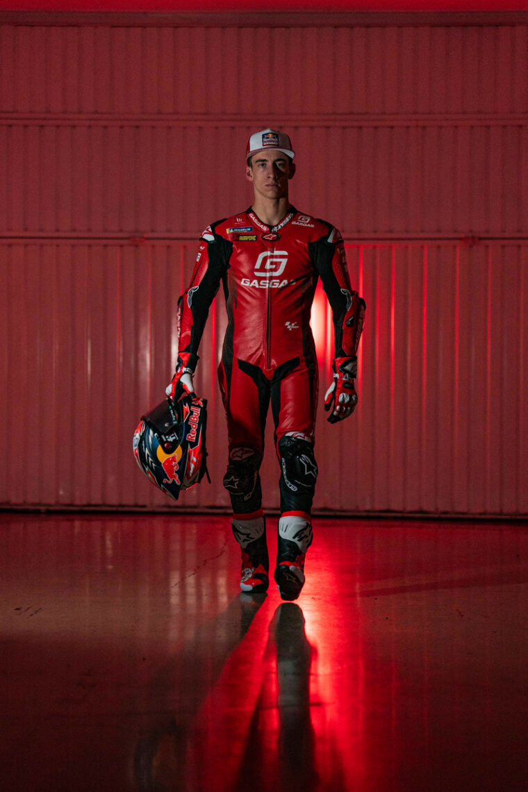 MT-Helmets-Pedro-Acosta-MotoGP-Test-Valencia (14)